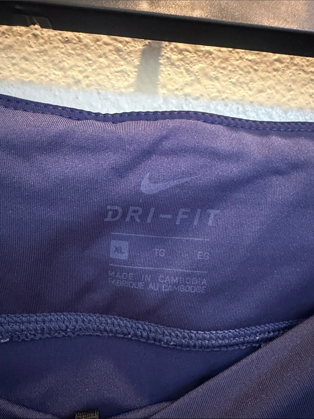 Nike Women’s Dri-FIT Capri Workout Leggings Navy Blue